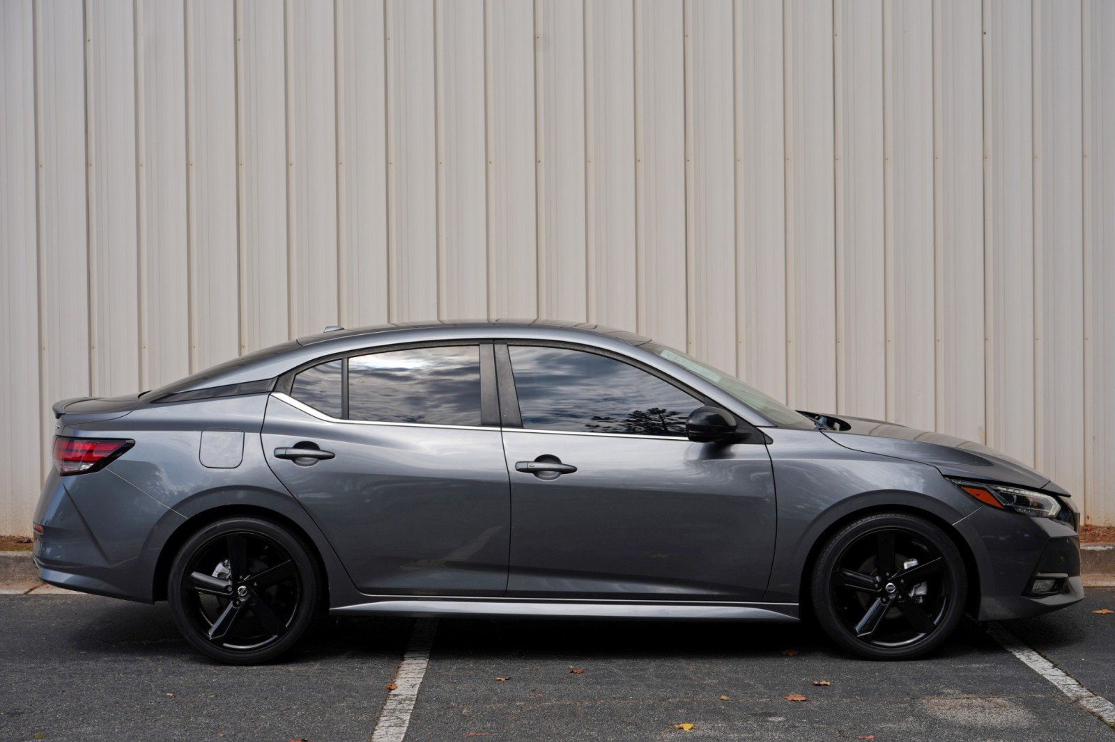 Used 2021 Nissan Sentra SR w/ SR Premium Package FWD image 47