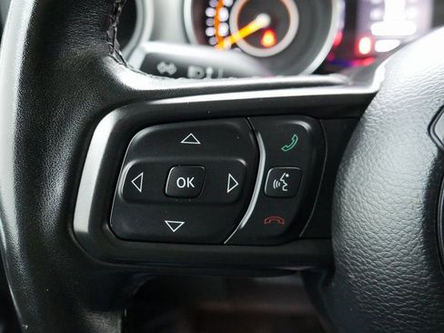 Used 2022 Jeep Wrangler Unlimited Sport image 12