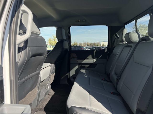 Used 2022 Ford F150 Lariat w/ Trailer Tow Package AWD/4WD image 22