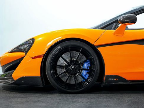 Used 2020 McLaren 600LT Spider image 8