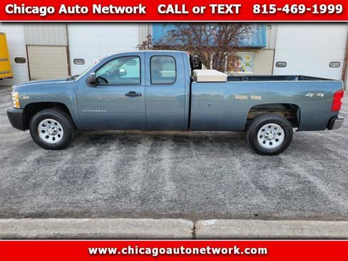 Used 2013 Chevrolet Silverado 1500 W/T AWD/4WD image 1