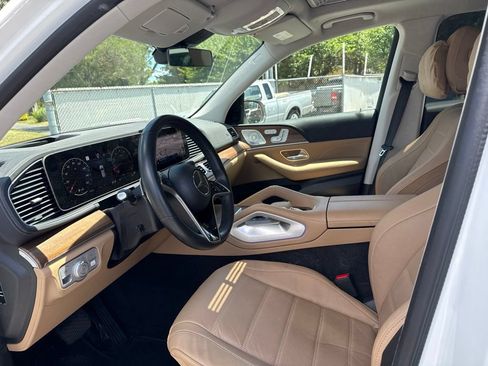 Used 2025 Mercedes-Benz GLE 450 4MATIC image 6