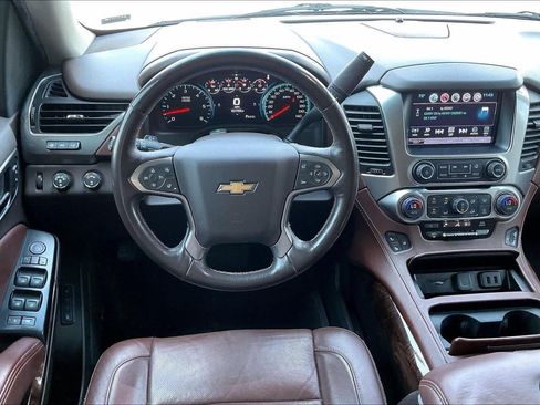 Used 2018 Chevrolet Suburban Premier AWD/4WD image 5