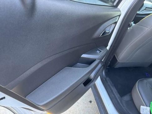 Used 2025 Chevrolet Trax ACTIV w/ Driver Confidence Package image 17