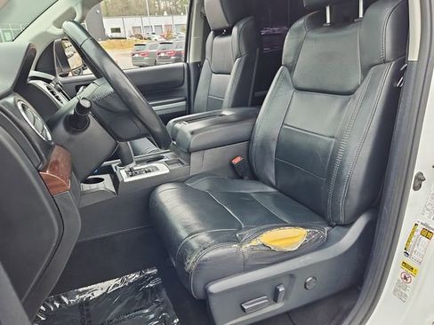 Used 2014 Toyota Tundra Limited image 7