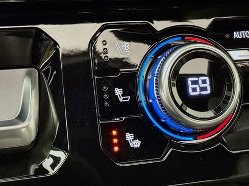 Certified 2024 GMC Sierra 2500 AT4 w/ AT4 Premium Plus Package image 24