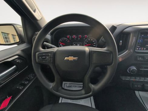 Used 2023 Chevrolet Silverado 1500 Custom image 12