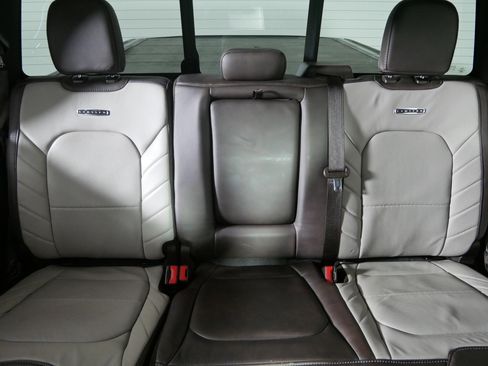 Used 2019 Ford F150 Limited w/ Trailer Tow Package image 13