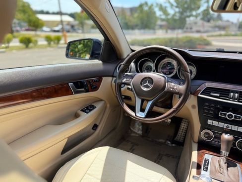 Used 2013 Mercedes-Benz C 350 Coupe image 10