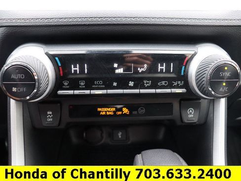 Used 2021 Toyota RAV4 XLE image 16