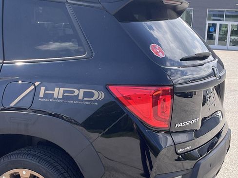 Used 2023 Honda Passport EX-L image 5