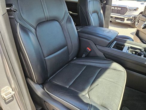 Used 2023 RAM 1500 Limited AWD/4WD image 29