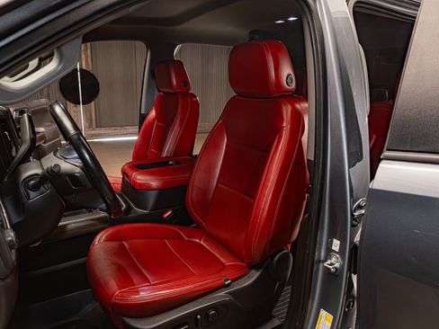Used 2021 Chevrolet Silverado 1500 LT Trail Boss w/ Bed Protection Package AWD/4WD image 19