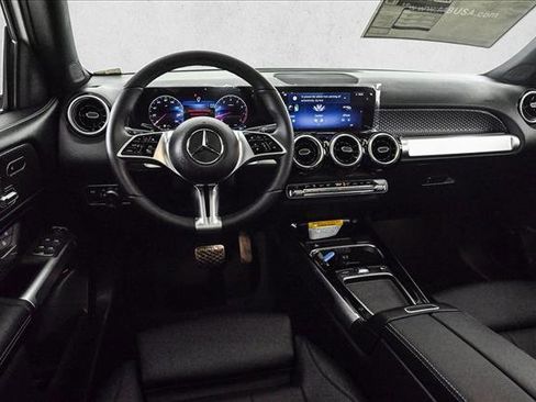 New 2026 Mercedes-Benz GLB 250 4MATIC image 20