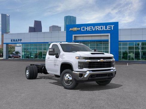 New 2026 Chevrolet Silverado 3500 LT w/ Ambulance/Fire/Rescue Package RWD image 25
