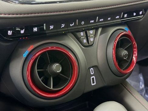 Used 2024 Chevrolet Blazer RS w/ Driver Confidence II Package FWD image 19