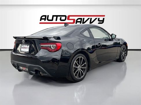 Used 2019 Toyota 86 image 7