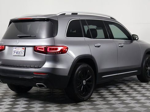 Certified 2023 Mercedes-Benz GLB 250 image 4