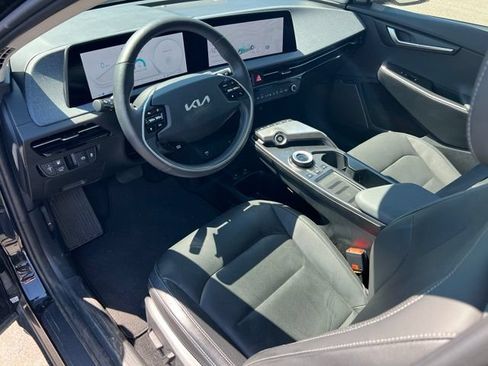 Certified 2024 Kia EV6 Wind w/ Wind Technology Package AWD/4WD image 17