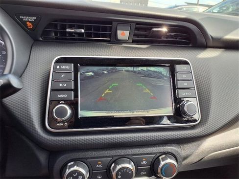 New 2025 Nissan Kicks Play S image 13