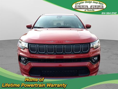 Used 2022 Jeep Compass Limited image 2