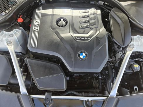 Used 2020 BMW 530i w/ Convenience Package RWD image 10