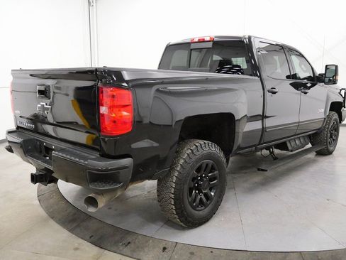 Used 2018 Chevrolet Silverado 2500 LTZ w/ Duramax Plus Package image 7
