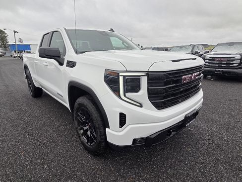 New 2026 GMC Sierra 1500 Elevation image 13