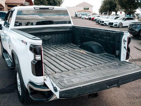 Used 2022 Chevrolet Silverado 2500 LTZ w/ Safety Package AWD/4WD image 43