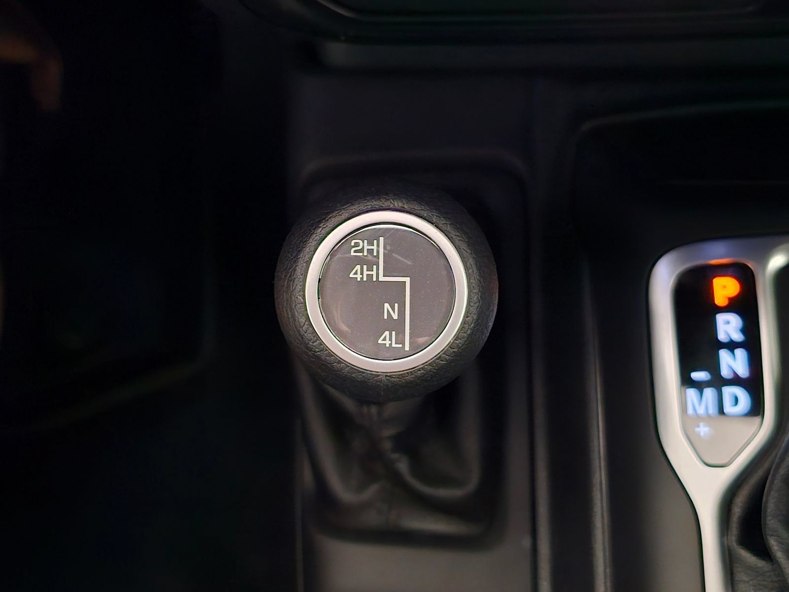 Used 2021 Jeep Gladiator Sport AWD/4WD image 13