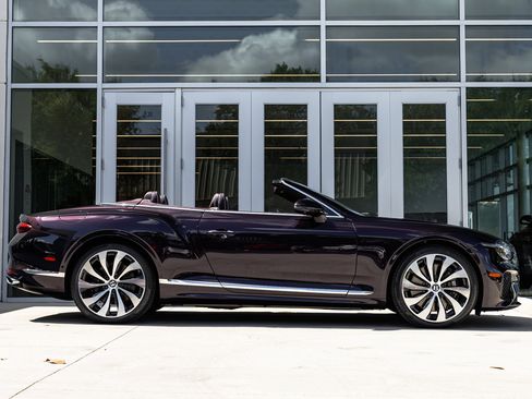 New 2026 Bentley Continental GTC image 14