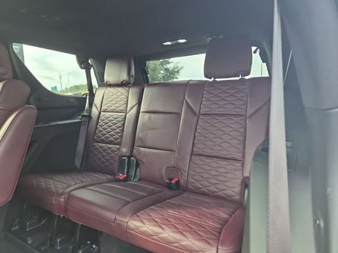 Used 2025 Cadillac Escalade Sport w/ Touring Package image 16