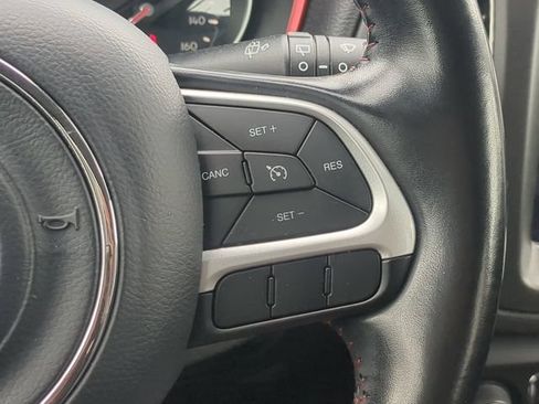 Used 2020 Jeep Compass Trailhawk AWD/4WD image 29