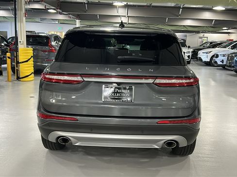 Used 2023 Lincoln Corsair AWD w/ Equipment Group 101A image 5