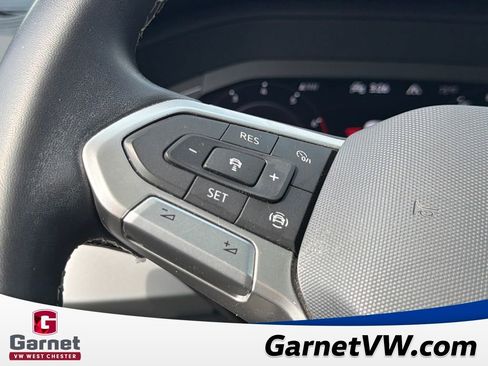 Used 2023 Volkswagen Atlas Cross Sport SE w/ Panoramic Sunroof Package image 33