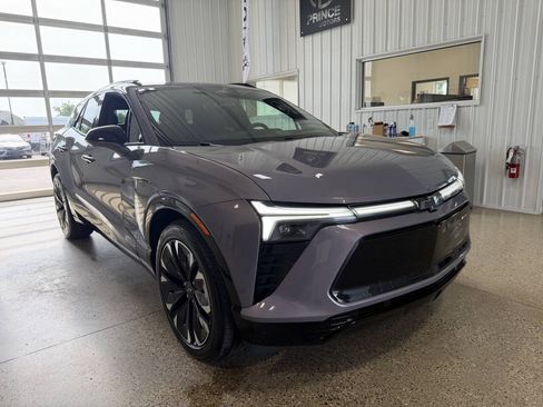 Used 2024 Chevrolet Blazer EV RS AWD/4WD image 7
