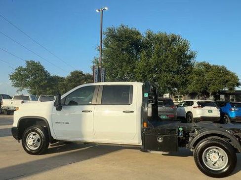 Used 2025 Chevrolet Silverado 3500 W/T w/ WT Convenience Package AWD/4WD image 6