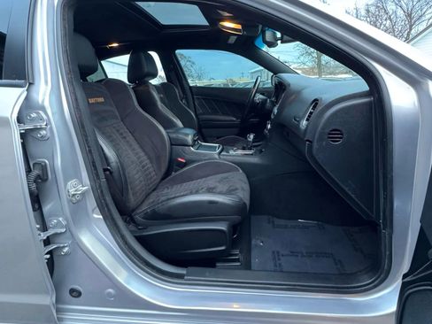 Used 2020 Dodge Charger Scat Pack w/ Dynamics Package image 11