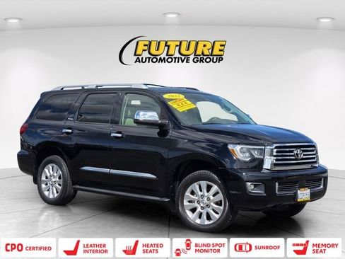 Certified 2022 Toyota Sequoia Platinum AWD/4WD image 1