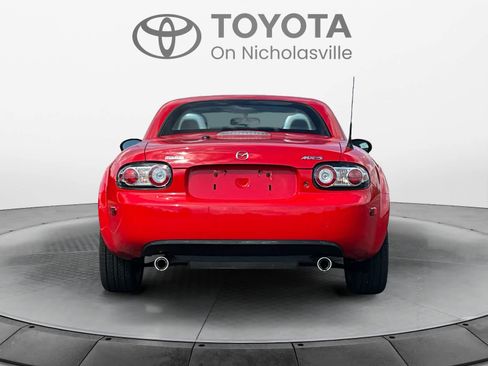 Used 2007 MAZDA MX-5 Miata Grand Touring w/ Premium Pkg RWD image 4