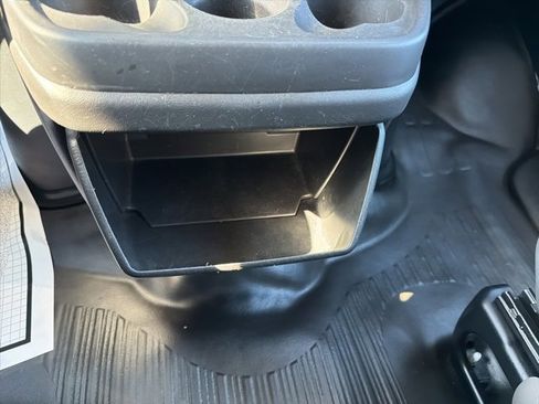 Used 2022 Chevrolet Express 2500 w/ Driver Convenience Package image 26