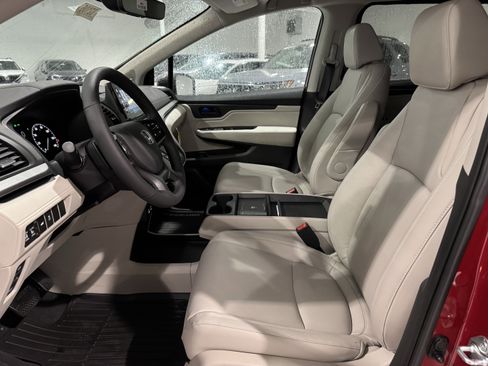 New 2026 Honda Odyssey EX-L image 4
