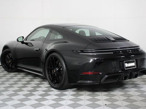 New 2026 Porsche 911 Carrera GTS RWD image 3