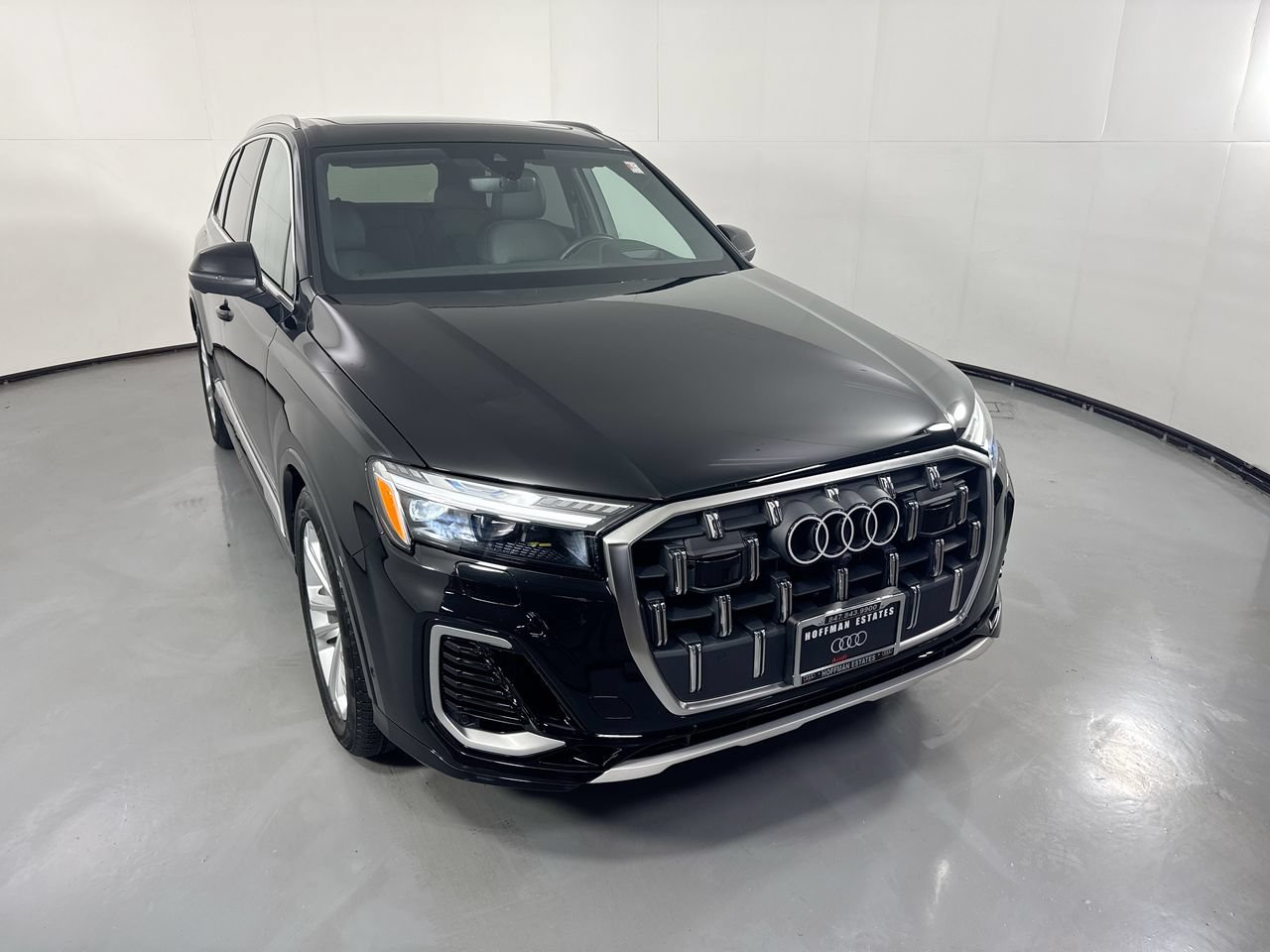 Used 2025 Audi Q7 3.0T Prestige w/ Prestige Package AWD/4WD image 33