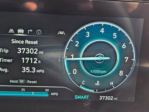 Certified 2024 Hyundai Elantra Limited image 14