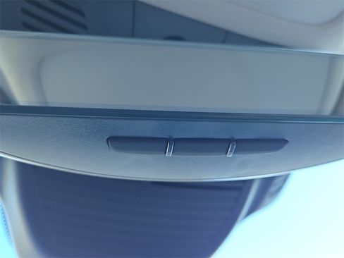 Certified 2023 Mercedes-Benz EQB 300 4MATIC image 27