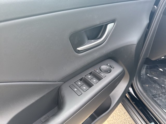 New 2026 Hyundai Kona SEL Premium AWD/4WD image 17
