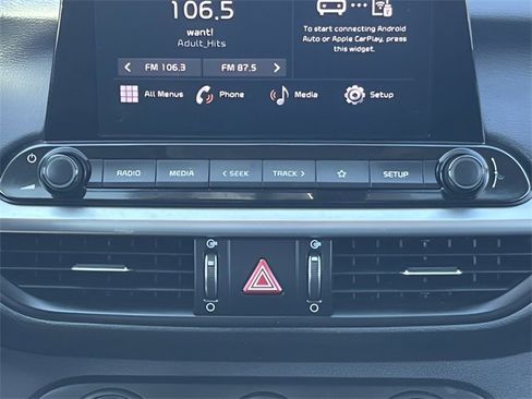 Used 2022 Kia Forte Sedan image 24