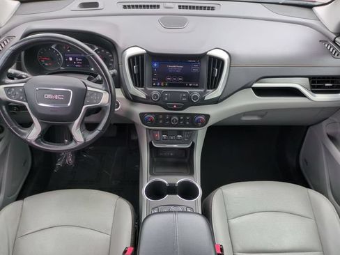 Used 2019 GMC Terrain SLT w/ Preferred Package FWD image 17