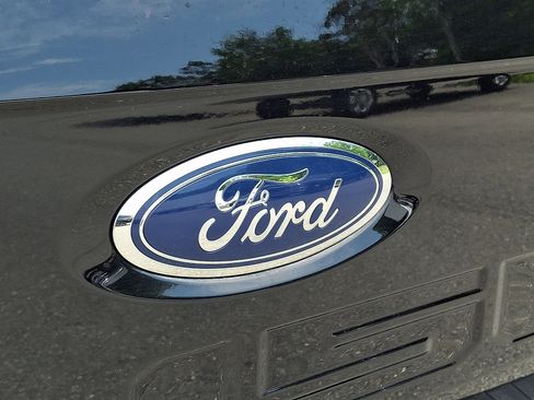 Used 2021 Ford F150 Lariat AWD/4WD image 30